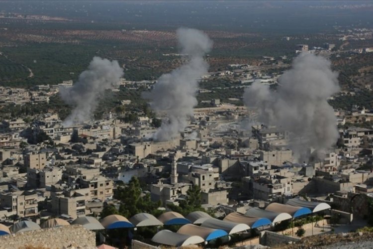 İdlib'de 14 bölgeye sahurda saldırı düzenlendi