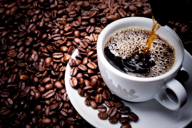 Kahve açken mi tokken mi içilmeli?