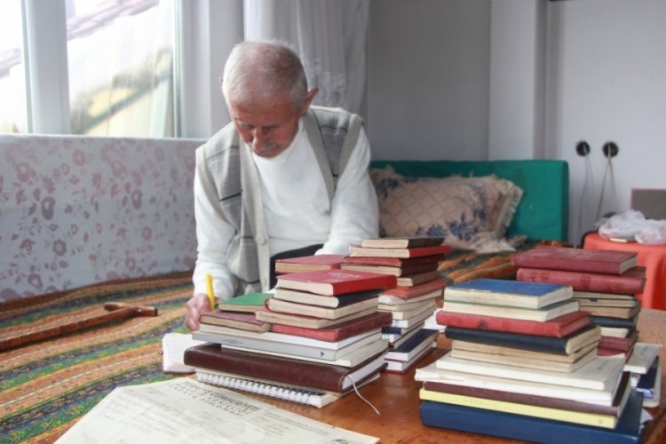 Ordu'da 72 yıldır her g&uuml;n aksatmadan g&uuml;nl&uuml;k tutuyor