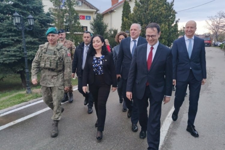 Kosova Cumhurbaşkanı Osmani, Mehmet&ccedil;iğin iftar yemeğine katıldı