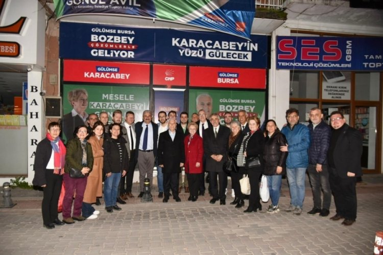 Bozbey Karacabey'de vatandaşlarla iftar yaptı