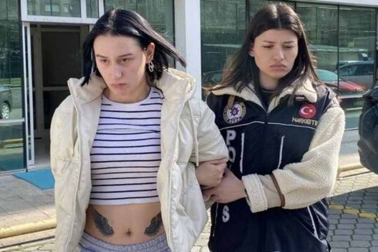 Samsun'un otel odasına operasyon! 20 yaşındaki gen&ccedil; kız g&ouml;zaltına alındı