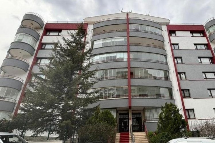 Ankara'da dehşet! Karısını öldürdü, oğlunu yaralayıp 5'inci kattan atladı