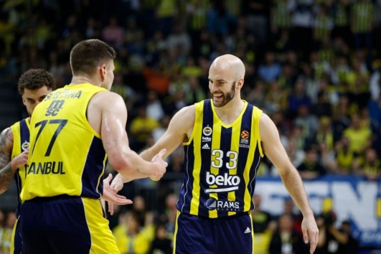 Fenerbah&ccedil;e Beko - Barcelona ma&ccedil;ı ne zaman? Saat ka&ccedil;ta ve hangi kanaldan canlı yayınlanacak?