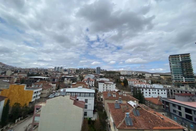 Elazığ'da sirrok&uuml;m&uuml;l&uuml;s bulutları oluştu