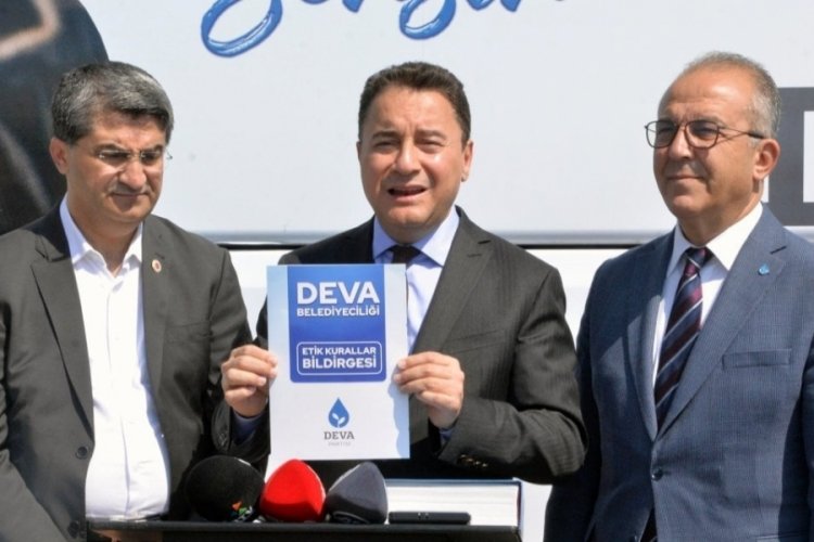 Babacan: 70 ve 80 yaşındaki emeklilerin g&ouml;zyaşlarını g&ouml;zlemliyorum