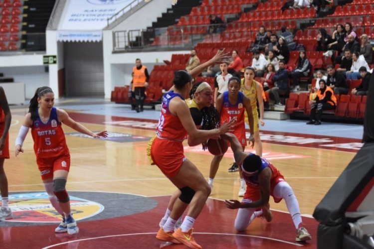 Melikgazi Kayseri Basketbol BOTAŞ'a mağlup oldu