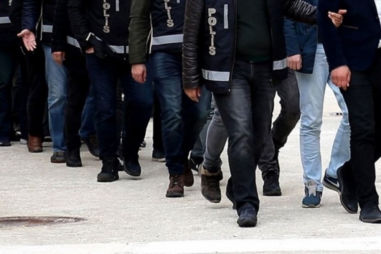 İzmir ve İstanbul'da FET&Ouml; operasyonu