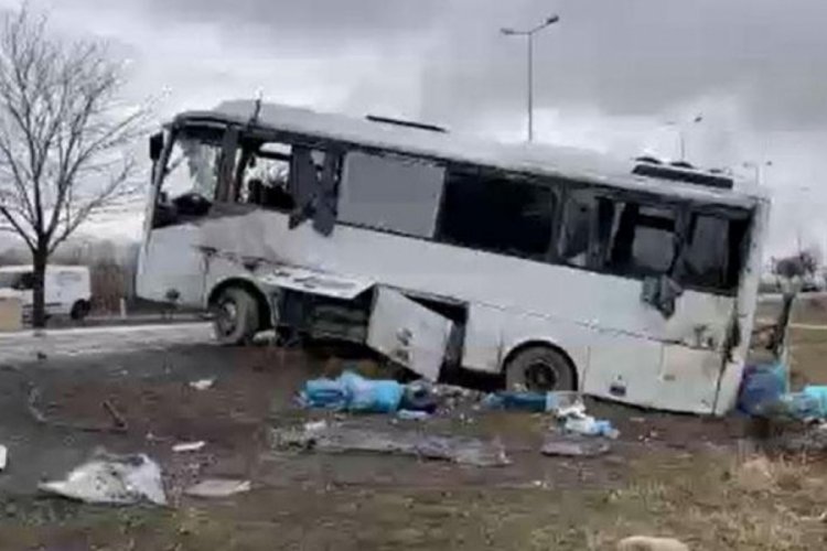 Kayseri'de cezaevi nakil aracı devrildi