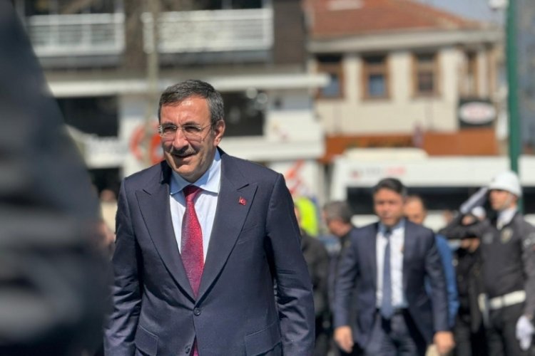 Cumhurbaşkanı Yardımcısı Yılmaz Bursa'da