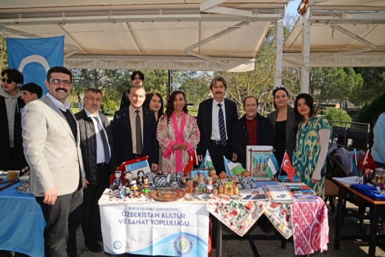 BU&Uuml;'de Nevruz kutlandı