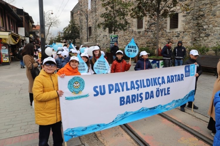 Bursa'da 'D&uuml;nya Su G&uuml;n&uuml;' y&uuml;r&uuml;y&uuml;ş&uuml; ger&ccedil;ekleştirildi