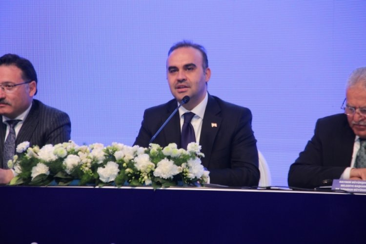 Bakan Kacır, Kayserili sanayicilerle bir araya geldi
