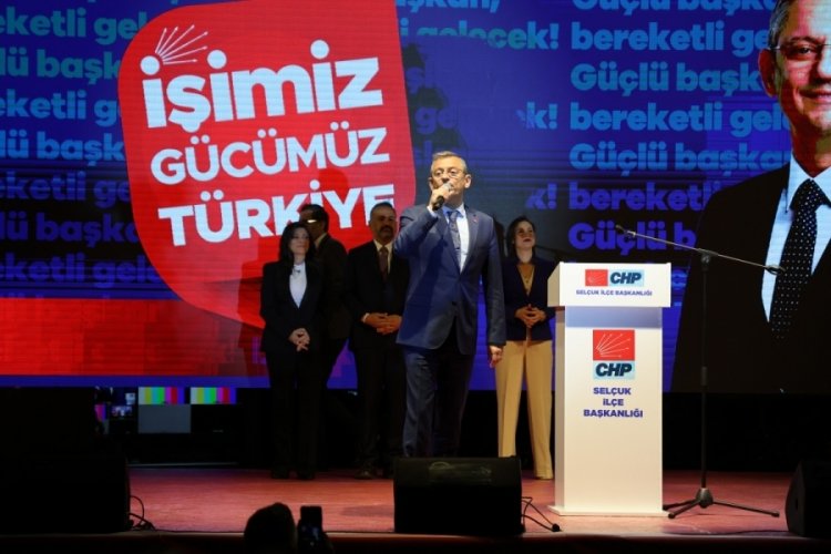 &Ouml;zel, Sel&ccedil;uk adayının tanıtım toplantısına katıldı