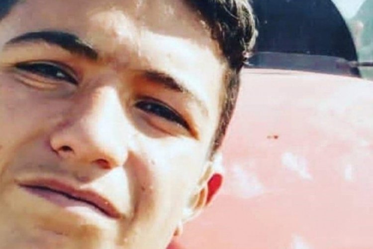 15 yaşındaki &ccedil;ocuk oynadığı t&uuml;feğin ateş alması sonucu &ouml;ld&uuml;
