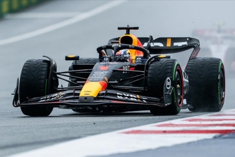 F1 Avustralya Grand Prix'sinde pole pozisyonu Max Verstappen'in