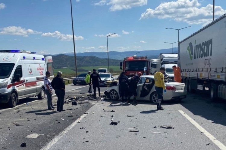 Gaziantep'te feci kaza: 2 &ouml;l&uuml;, 2 yaralı