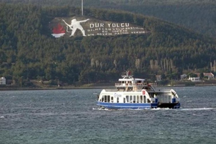 &Ccedil;anakkale'de fırtına etkili oldu! Bozcaada feribot seferleri iptal