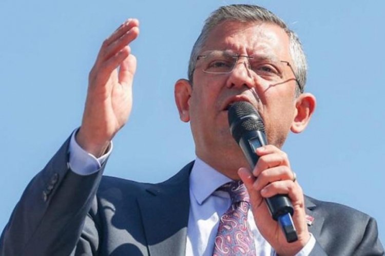 &Ouml;zg&uuml;r &Ouml;zel'den mitingde 'İnadına CHP inadına sol' sloganı atanlara cevap