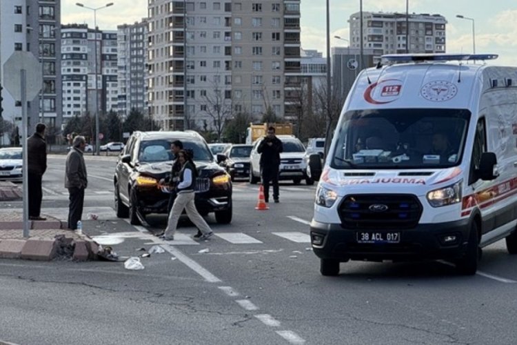 Kayserispor Başkanı Ali Çamlı kaza yaptı: 1 ağır yaralı