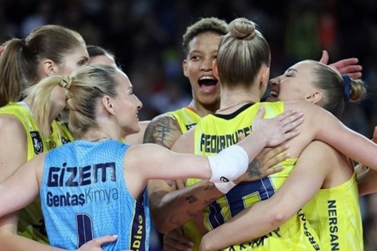 AXA Sigorta Kadınlar Kupa Voley şampiyonu Fenerbah&ccedil;e Opet oldu