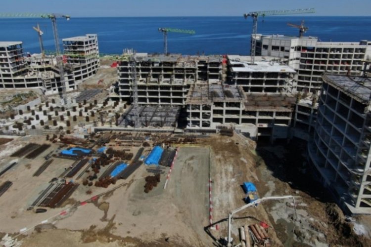 Trabzon Şehir Hastanesi'nin yapımı s&uuml;r&uuml;yor