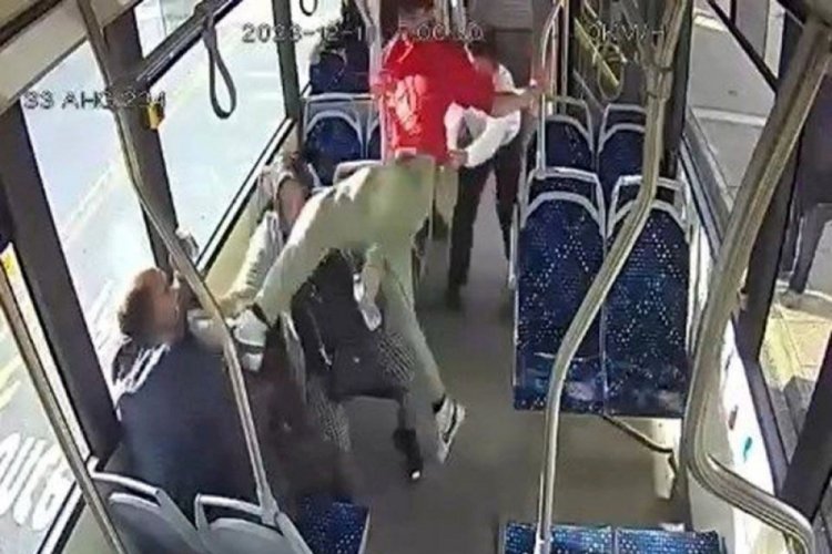 Mersin'de otob&uuml;ste yaşlı &ccedil;ifte dayak davasında karar