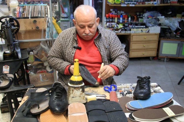 Ayakkabı tamircileri &ccedil;ırak bulamıyor