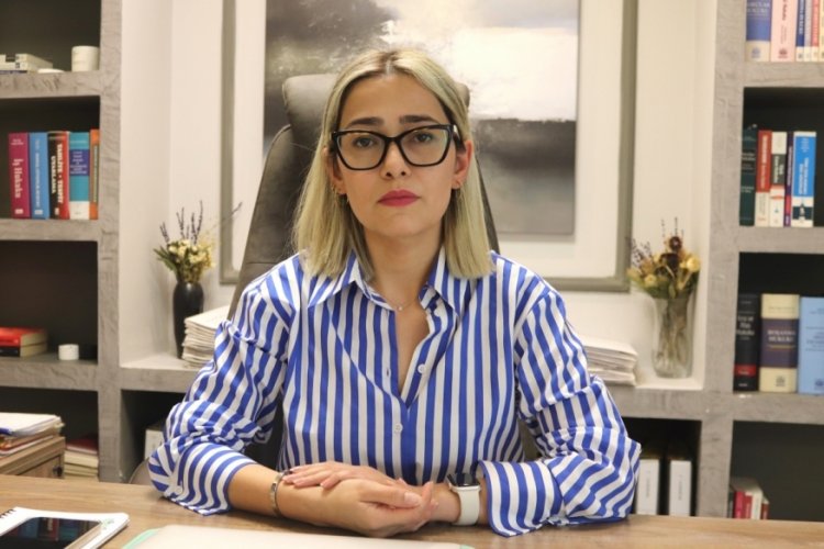 Banu Parlak'ın k&ouml;peğinin &ouml;ld&uuml;rd&uuml;ğ&uuml; 'Leo'nun davasında t&uuml;m tazminat sokak hayvanlarına bağışlanacak