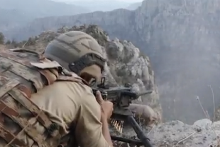 MSB: 3 PKK'lı ter&ouml;risti etkisiz h&acirc;le getirildi