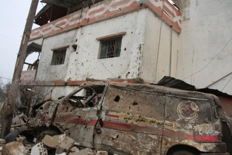 İsrail L&uuml;bnan'a havadan saldırdı: 7 &ouml;l&uuml;