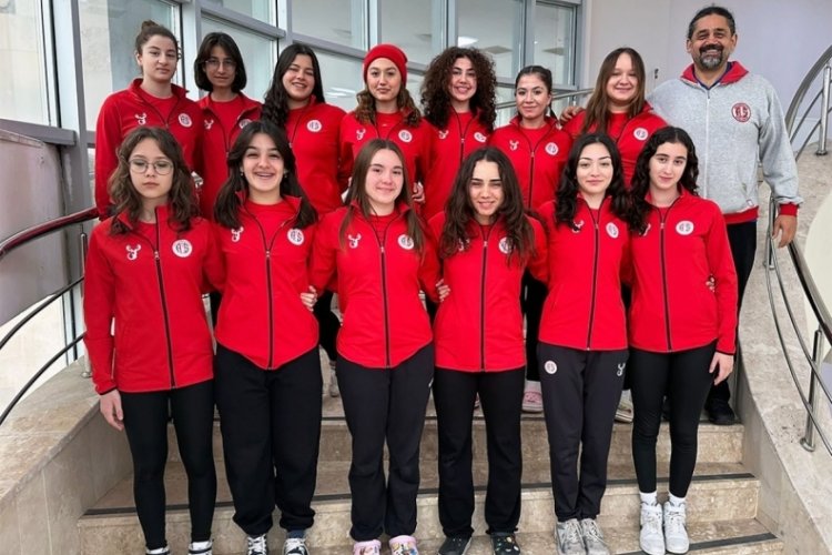 Antalyaspor sutopunda T&uuml;rkiye d&ouml;rd&uuml;nc&uuml;s&uuml;
