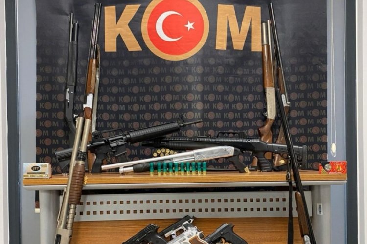 Yalova'da asayiş operasyonlarında 11 ş&uuml;pheli g&ouml;zaltına alındı