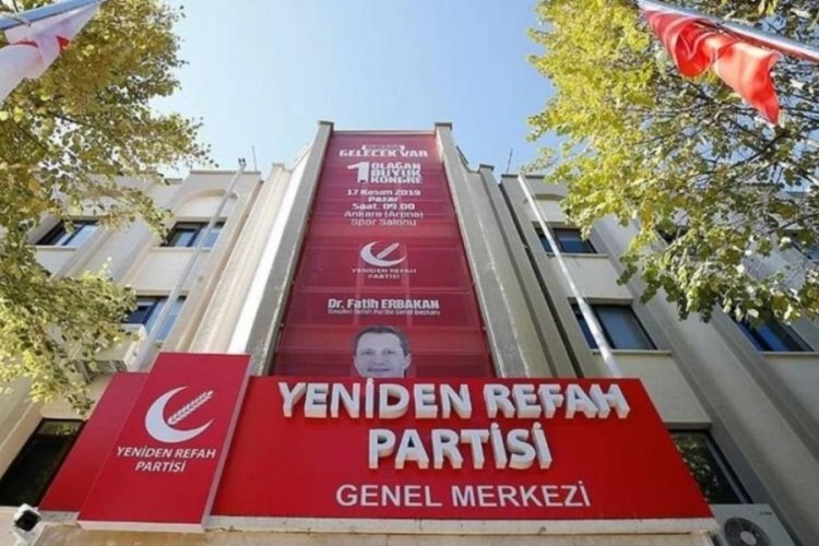 Yeniden Refah Partisi'nde istifa iddiası!