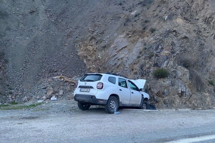 Artvin'de gazeteciler kaza yaptı: 1 &ouml;l&uuml;, 1 yaralı
