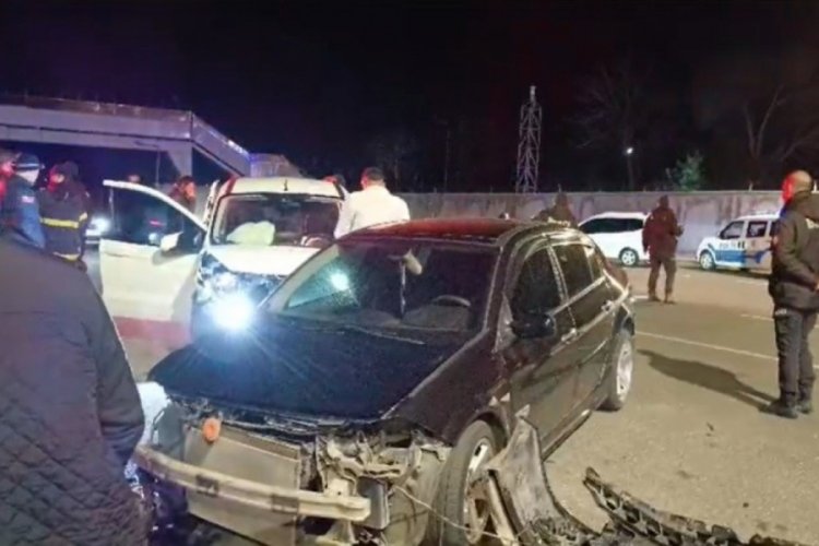 Bing&ouml;l'de trafik kazasında 4 kişi yaralandı