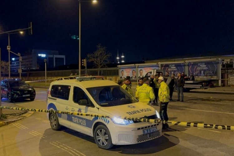 İstanbul'da seyir halindeki otomobile silahlı saldırı: 2 yaralı