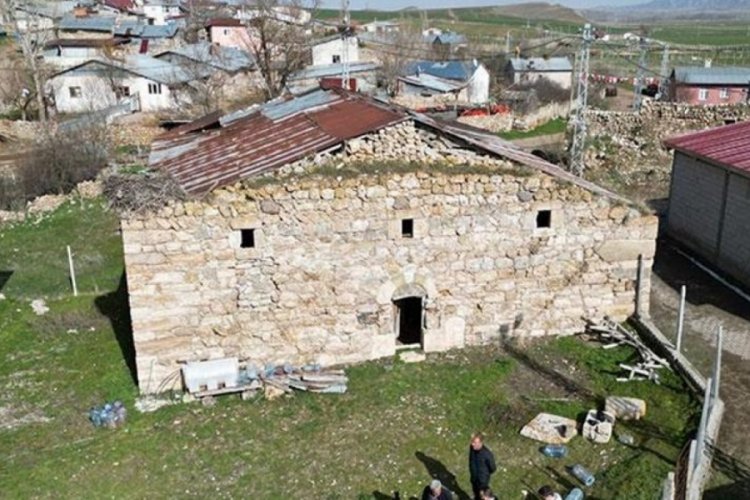 Sivas'da 16 milyon TL'ye satılık 'tarihi kilise!