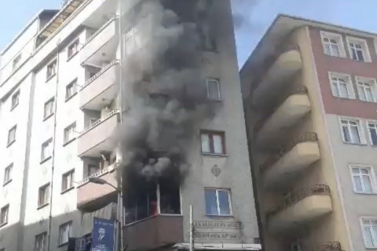 İstanbul'da kombi patladı, yangın çıktı