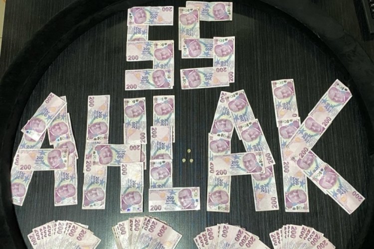 Samsun'da barbut oynarken yakalanan 7 kişiye 44 bin 975 TL para cezası