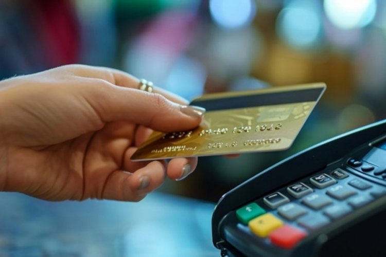 Kredi kartıyla alışveriş yüzde 127 arttı