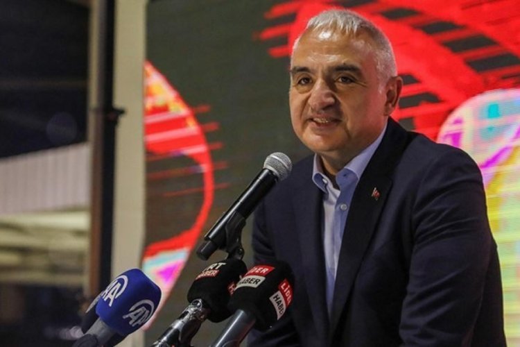 Bakan Ersoy: Belediyecilik sosyal medya ile yapılmaz