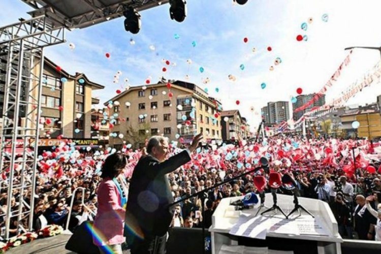 Mansur Yavaş: İstiklal Marşımızdan, bayrağımızdan hazzetmeyenlerle asla yan yana gelmeyiz
