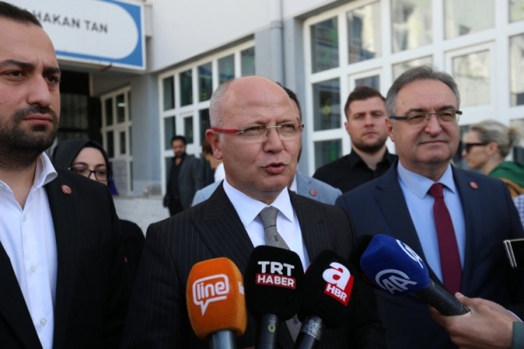 Davut G&uuml;rkan oyunu kullandı