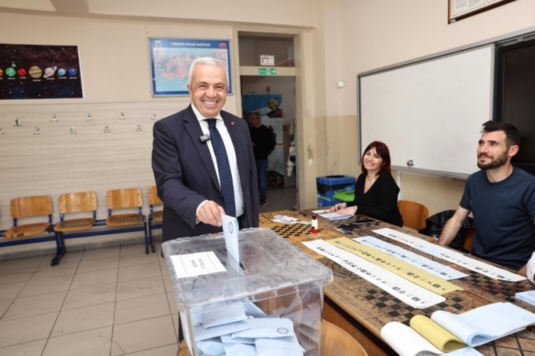 Şadi &Ouml;zdemir oyunu kullandı