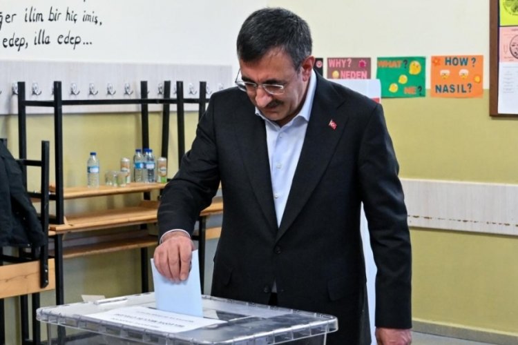 Cumhurbaşkanı Yardımcısı Yılmaz: T&uuml;m vatandaşlarımızı sandık başlarına davet ediyoruz