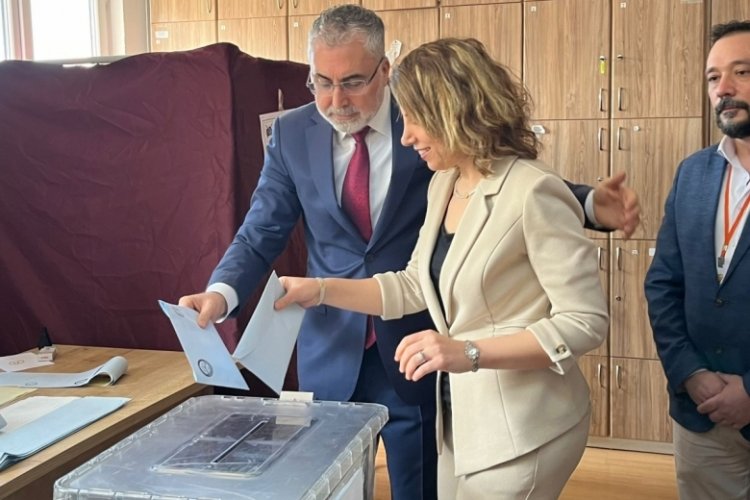 Bakan Işıkhan: Yerel y&ouml;neticilerimizle bir&ccedil;ok projeye imza atacağız