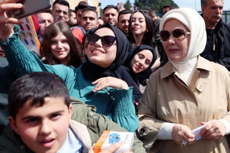 Emine Erdoğan'dan Mahalli İdareler Se&ccedil;imleri'ne ilişkin paylaşım