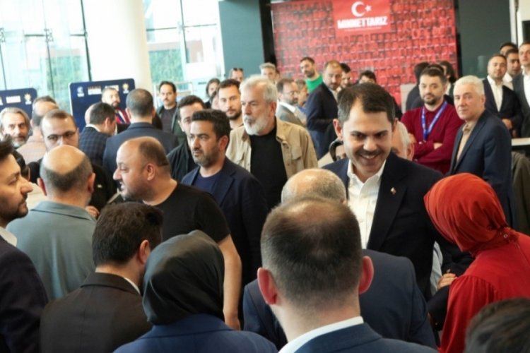 Murat Kurum, AK Parti İstanbul İl Başkanlığı'na giriş yaptı