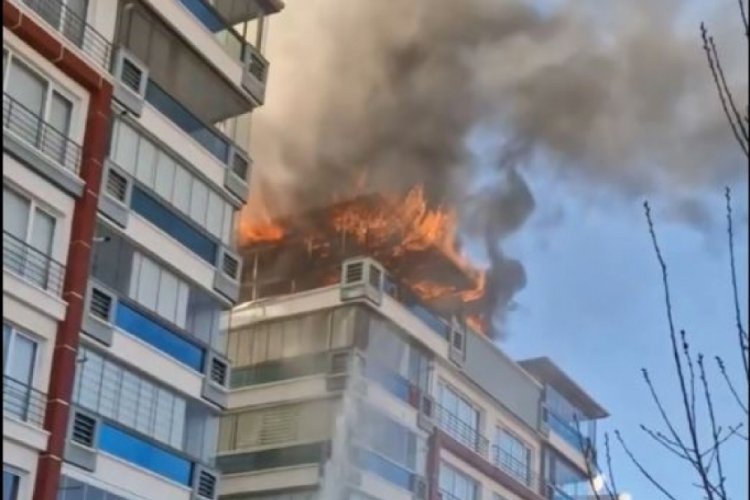 Ankara'da 7 katlı binanın teras katında yangın